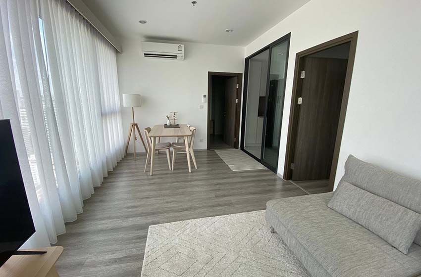 Condominium in New Petchburi 